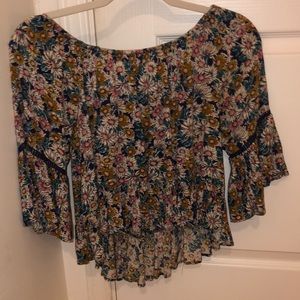 daisy flowy top